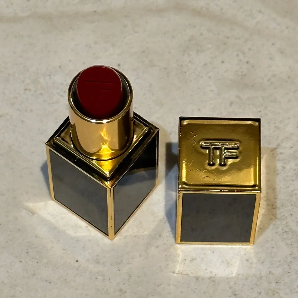 Tom Ford Lip Color Lipstick - 16 Scarlet Rouge